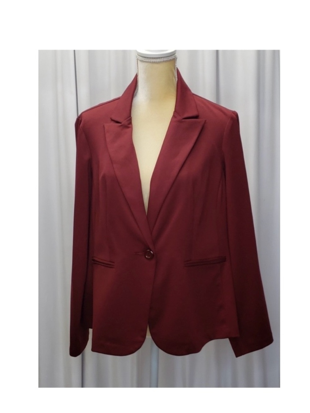 Soho Apparel size 1x Women's Single-Button Maroon Blazer